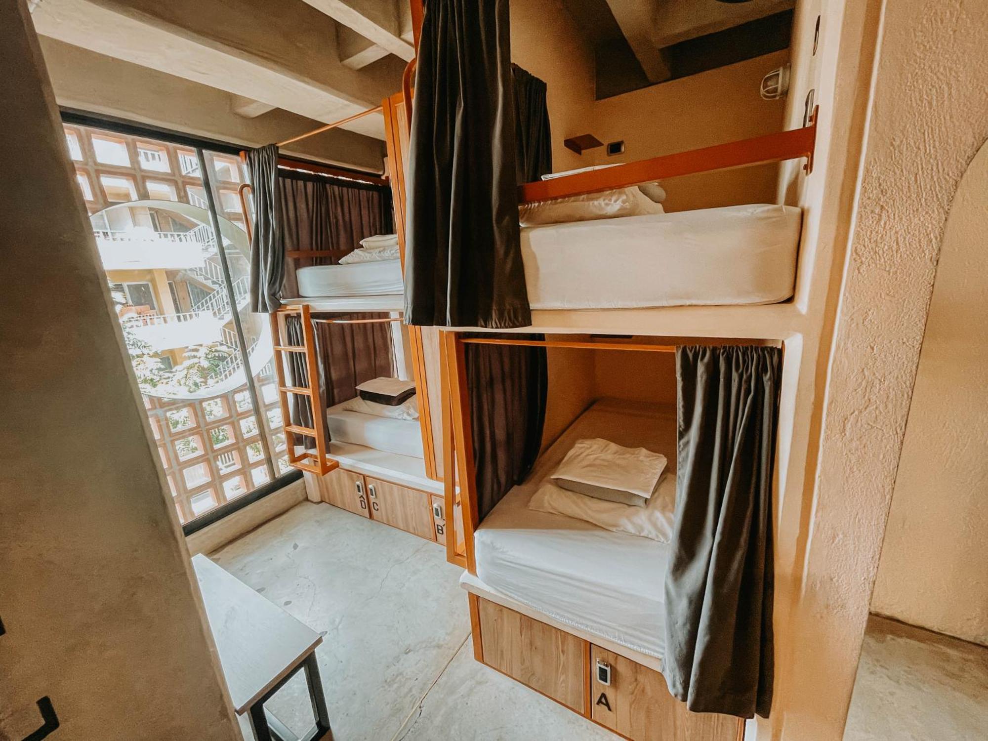 Viajero Medellin Hostel Екстериор снимка